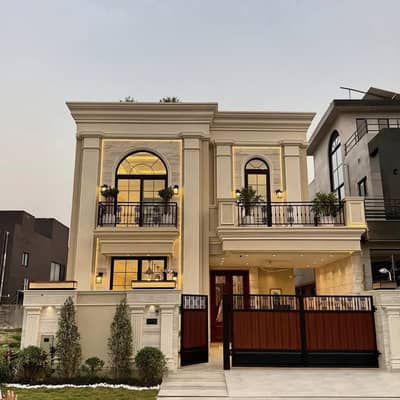 8 Marla Luxury Brand New 4 Bedroom House Available For Sale In DHA 9 Town A Block Lahore
