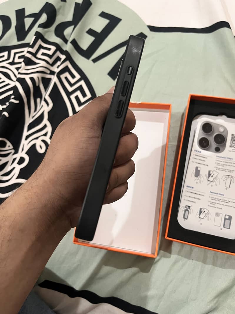 Iphone 16pro case 2