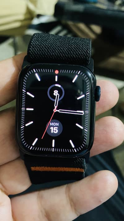 Apple Watch 8 45mm