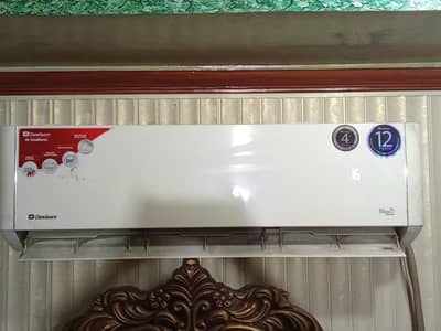 Mega T+ 15/30 inverter 10/10 condition