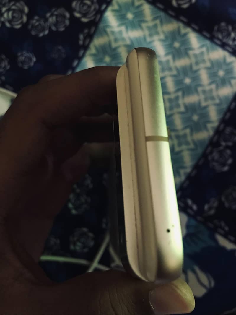 Google Pixel 8 3