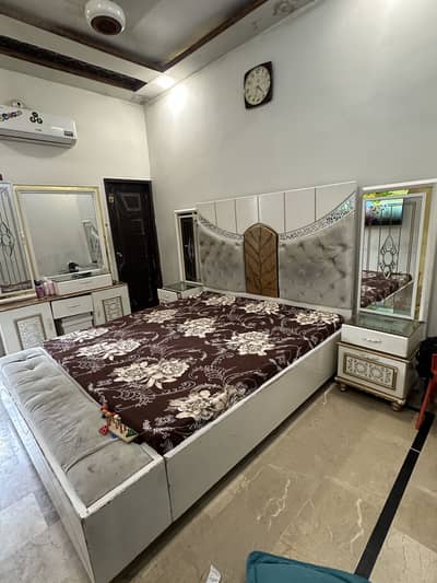 King Size Bed & Dressing Table for Sale