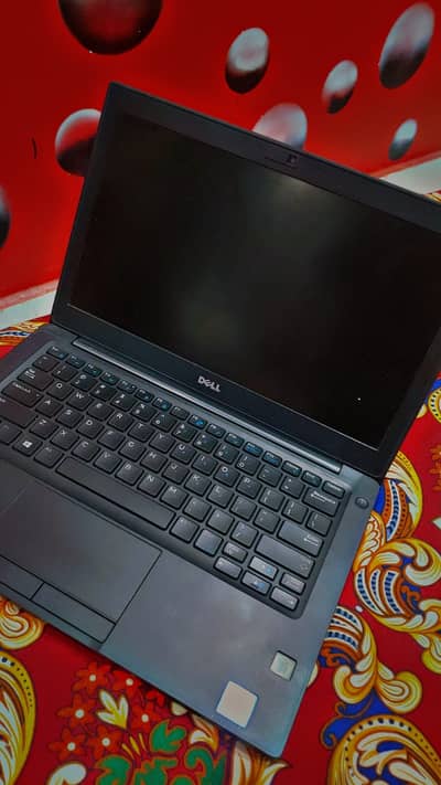 Laptop Dell 7th generation (core i7)