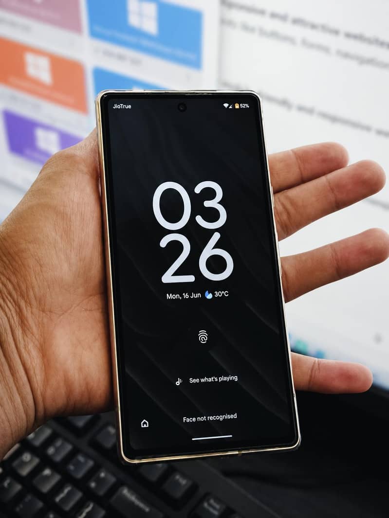 Google Pixel 7a 2