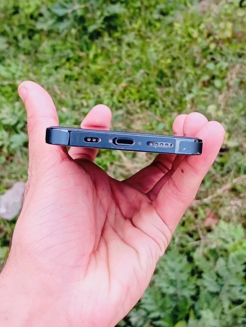 Iphone 12 pro 4