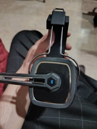 wireless Bluetooth mono 24 hours back up