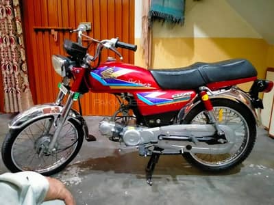 CD 70 1999 model Bhtreen condition