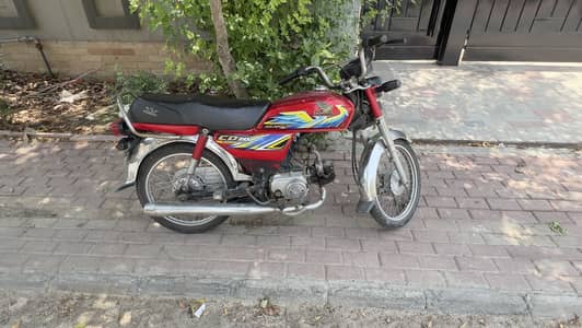 2020 Model Red CD 70 For Urgent Sale