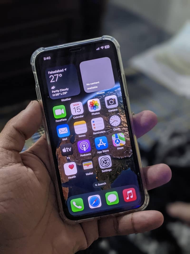 Apple iPhone X 1