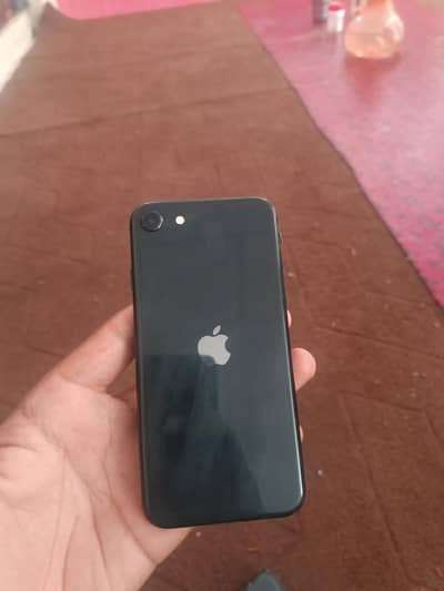 Apple iPhone SE 3