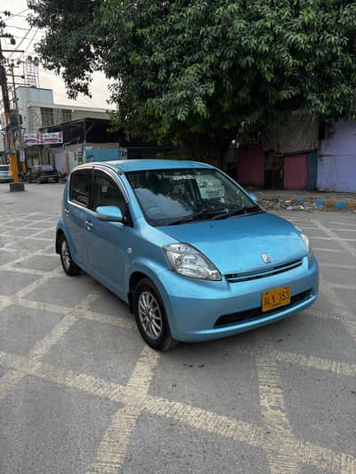 Toyota Passo 2004