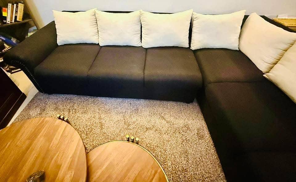 L shape Sofa.  Read Description 2