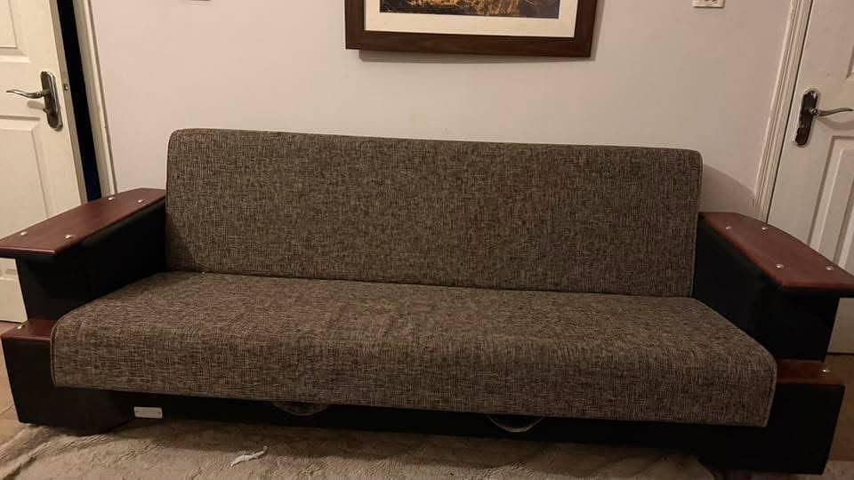 L shape Sofa.  Read Description 4