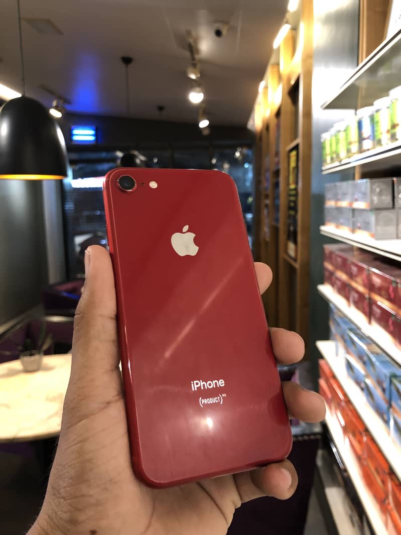 Apple iPhone 8 0