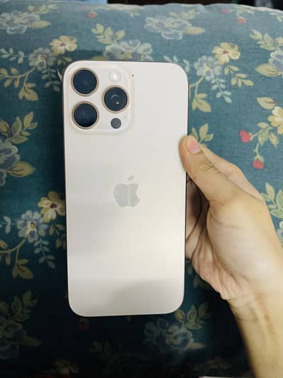 Apple iPhone 16 Pro Max