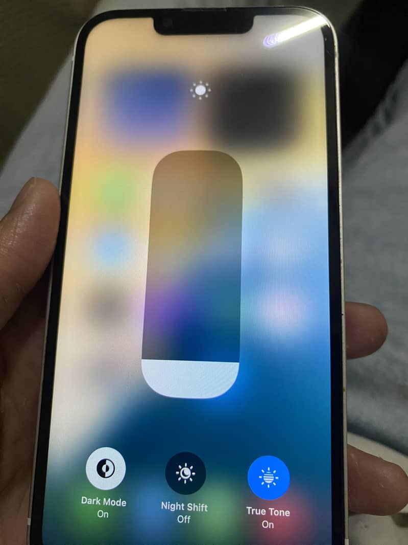 Apple iPhone 13 5