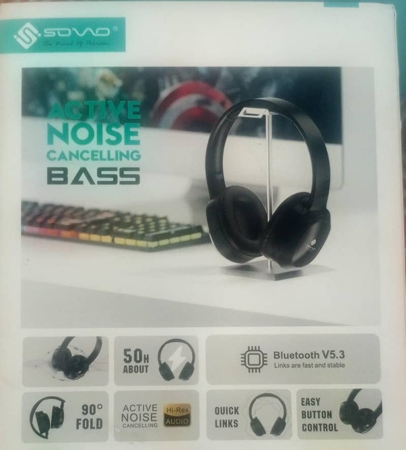 crazy base headphone 1