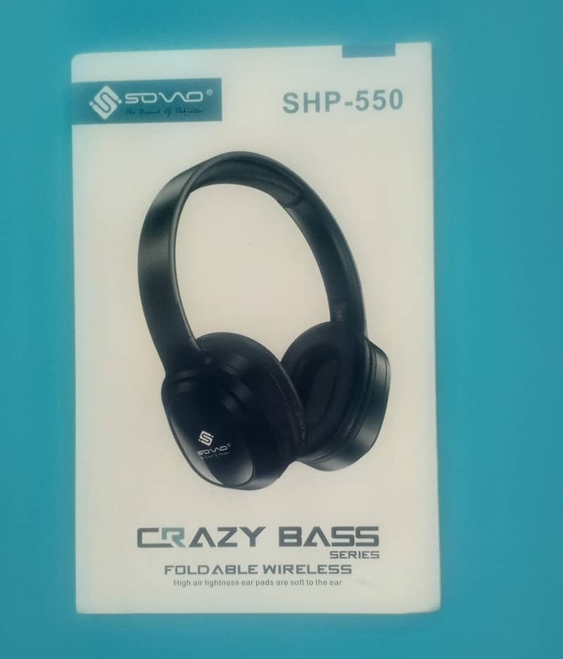 crazy base headphone 3
