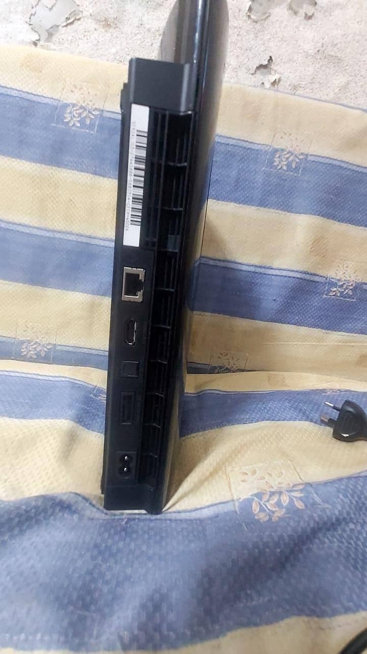 jailbroken ps3  super slim 1