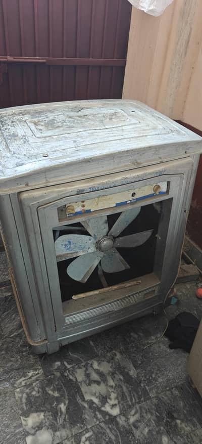 electric cooler  metal body