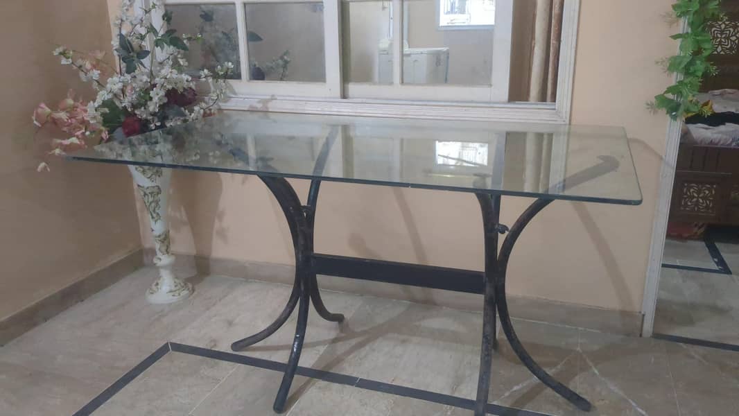 dinning table 0