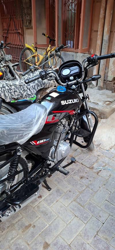 suzuki gd 110 10/10 condition 5000 drive only