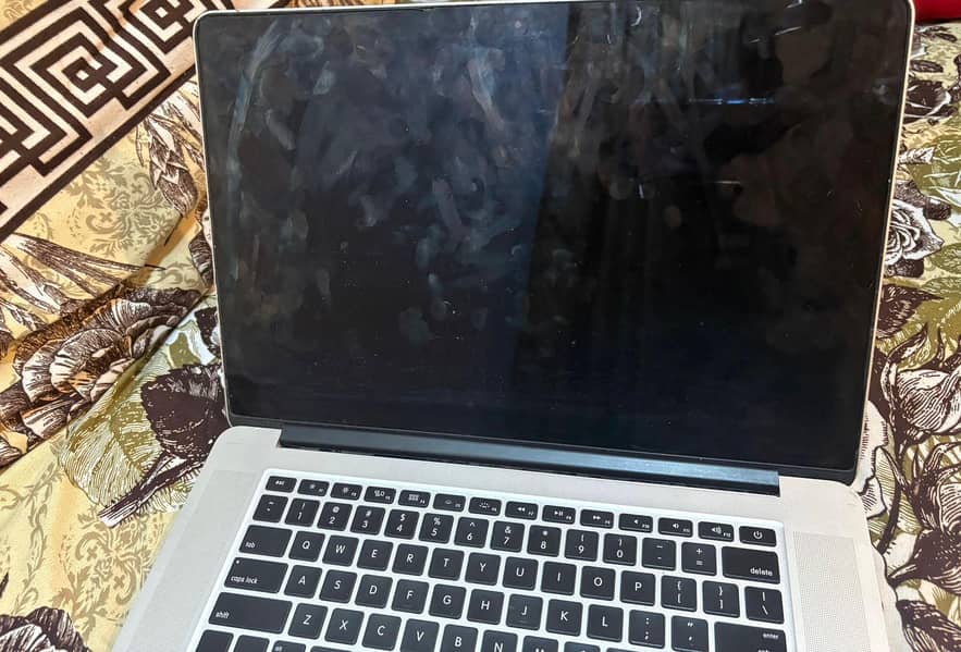 MacBook Pro 2015 3
