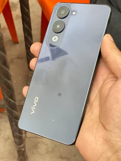 Vivo Y04 10 by 10 condition 4 (128) GB