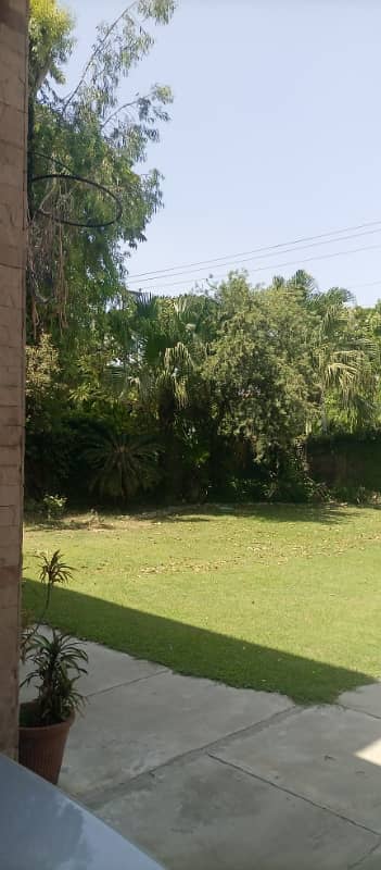 SPACIOUS DOUBLE UNIT HOME