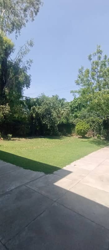 SPACIOUS DOUBLE UNIT HOME 2