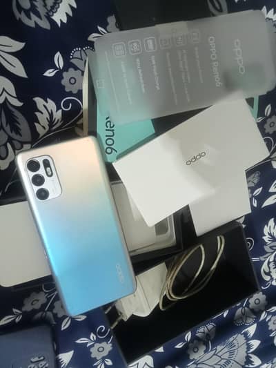 OPPO Reno6