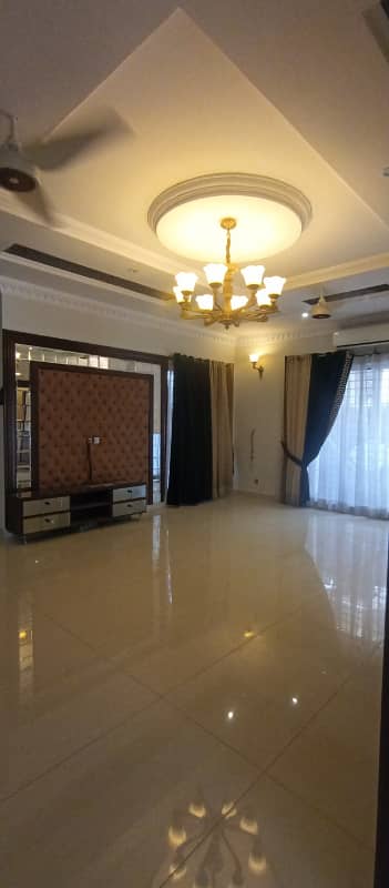 SUPER LUXURY Spanish House For Rent