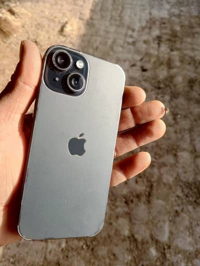 Apple iPhone 15