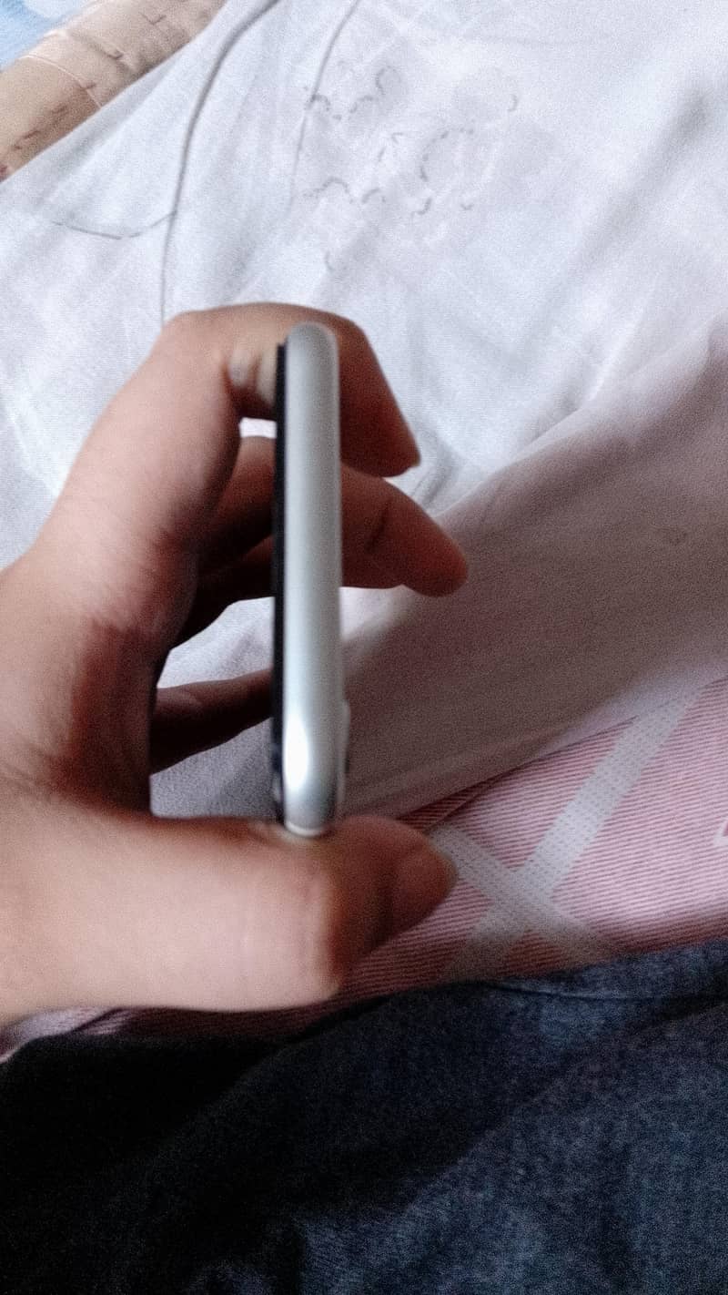 Apple iPhone SE 2