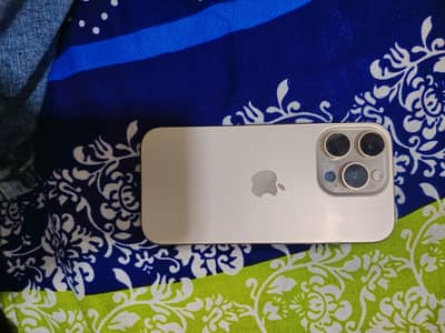 Apple iPhone 16 Pro