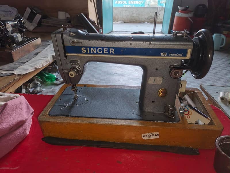 singer machine 1