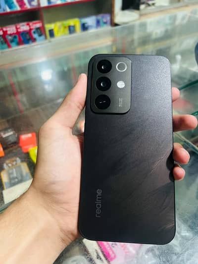 Realme c85