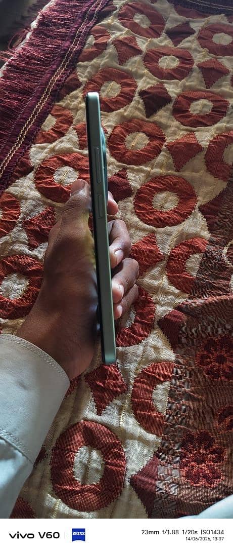 Xiaomi POCO C75 3