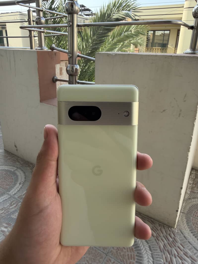 Google Pixel 7 6
