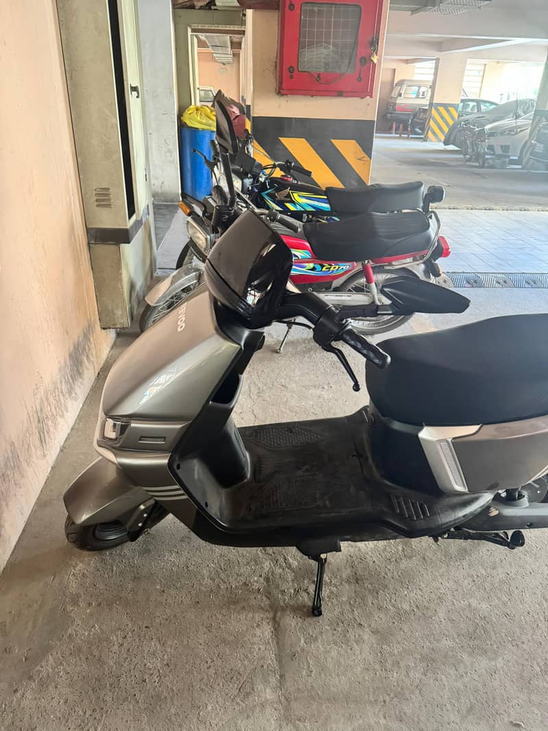 Revoo A12 4