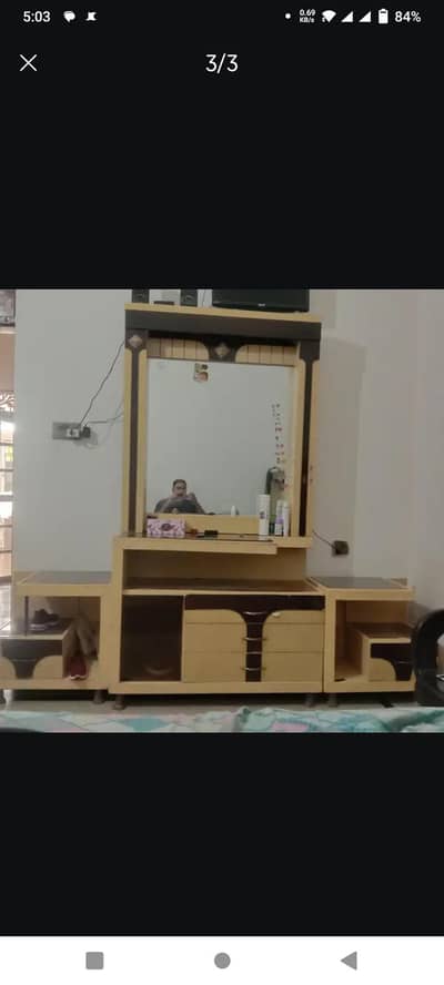 good condition dressing table