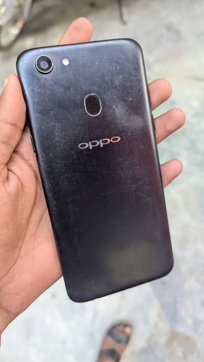 OPPO F5 Youth 3gb ram 32 gb memory just touch break exchange possible