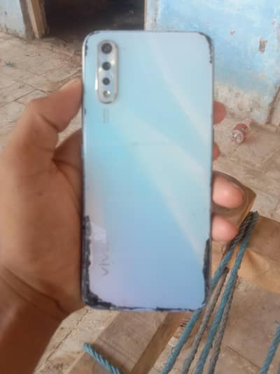Vivo S1