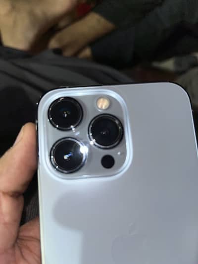 Apple iPhone 13 Pro