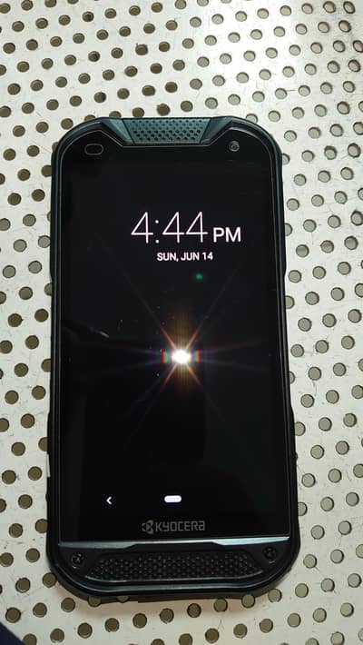 Kyocera Rugged Mazboot Phone 4GB 64GB Best For Kids