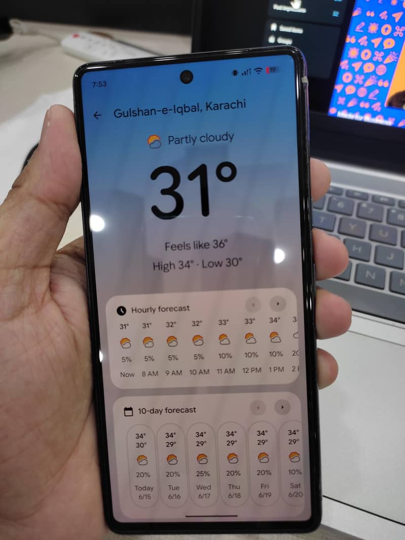 Google Pixel 7 4