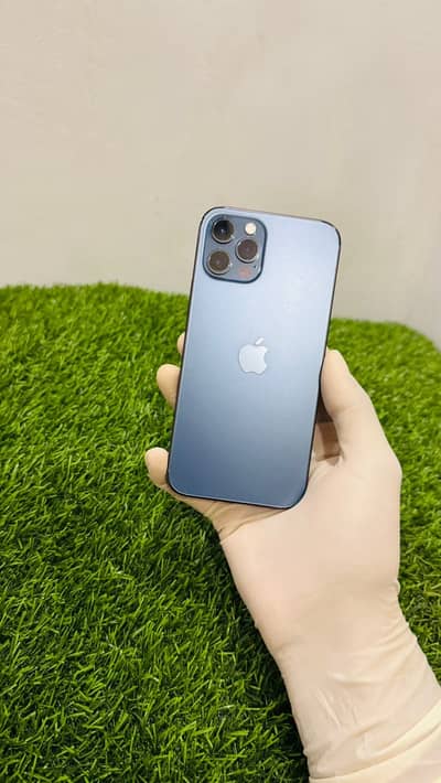 Apple iPhone 12 Pro