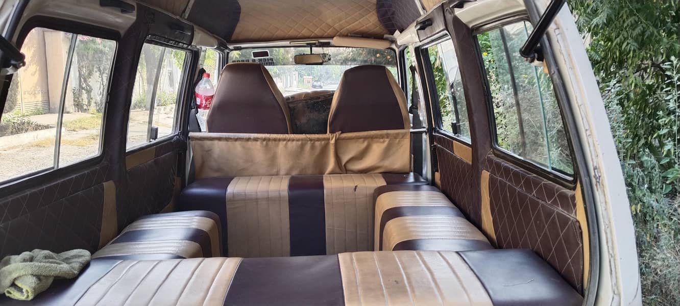 suzuki van 8