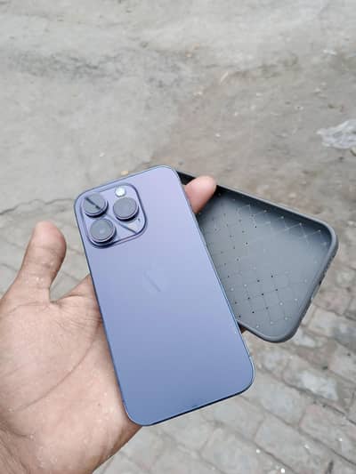 Apple iPhone 14 Pro