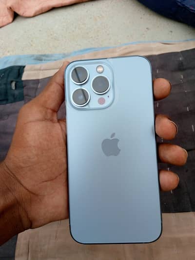 Apple iPhone 13 Pro
